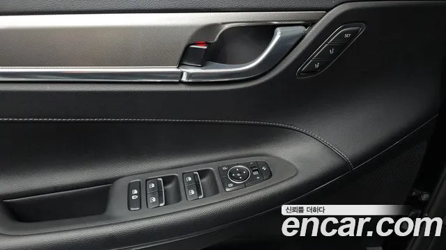 Hyundai Grandeur New — Фото автомобиля 28