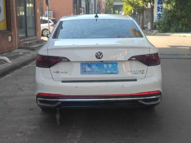 Volkswagen Sagitar — Фото автомобиля 8