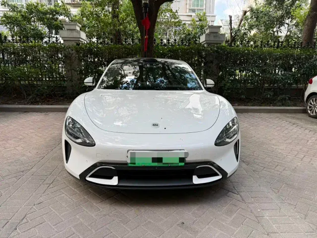 Xiaomi SU7 — Фото автомобиля 2