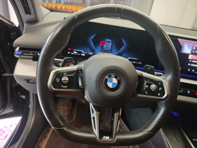 BMW 5 Series — Фото автомобиля 7