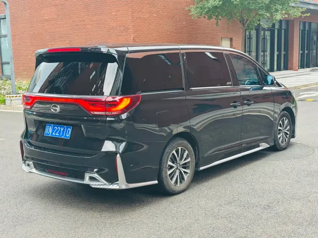 GAC Trumpchi M8 — Фото автомобиля 5