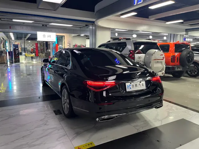 Mercedes-Benz S-Class — Фото автомобиля 7