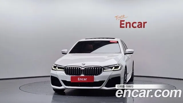 BMW 5-Series — Фото автомобиля 2