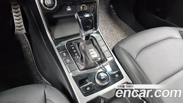 KG_Mobility_Ssangyong KORANDO — Фото автомобиля 9