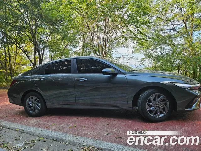 Hyundai Avante — Фото автомобиля 8