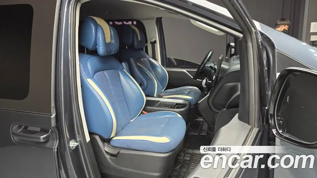 Hyundai Staria Staria Карго 5 мест — Фото автомобиля 12