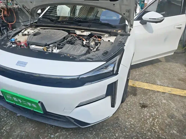 Geely Galaxy L6 — Фото автомобиля 22
