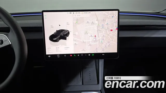 Tesla Model 3 — Фото автомобиля 13