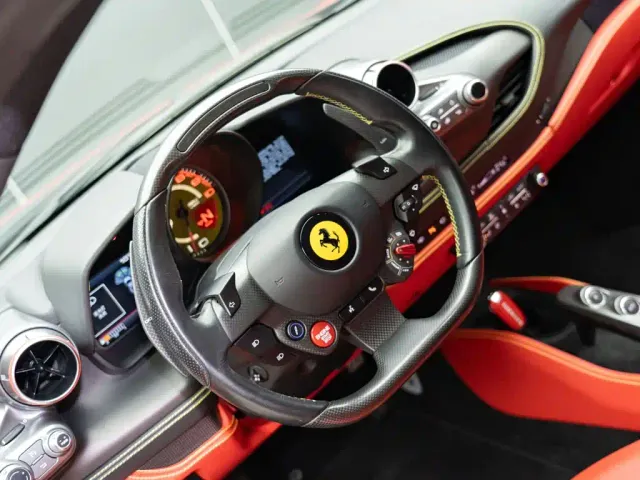 Ferrari F8 — Фото автомобиля 12