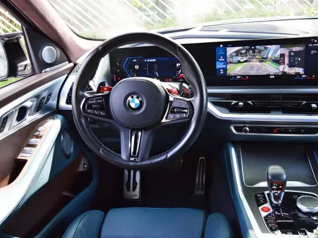 BMW XM — Фото автомобиля 12