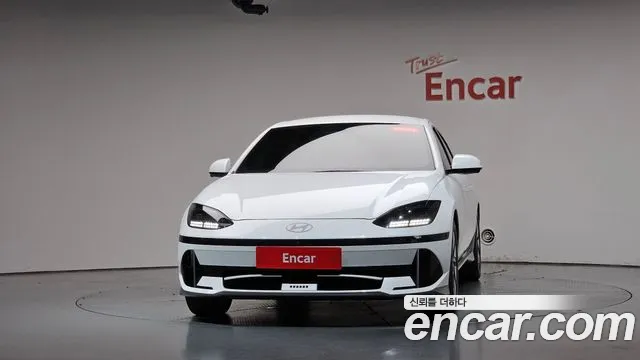 Hyundai Ioniq 6 — Фото автомобиля 3