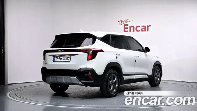 Kia Seltos — Фото автомобиля 2