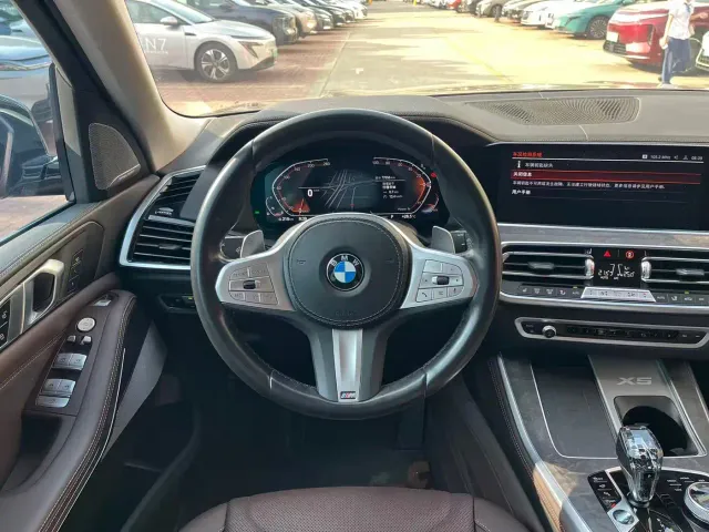 BMW X5 — Фото автомобиля 5