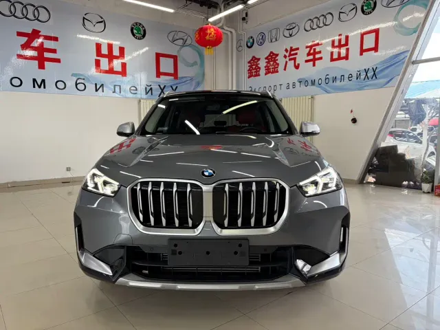 BMW X1 — Фото автомобиля 2