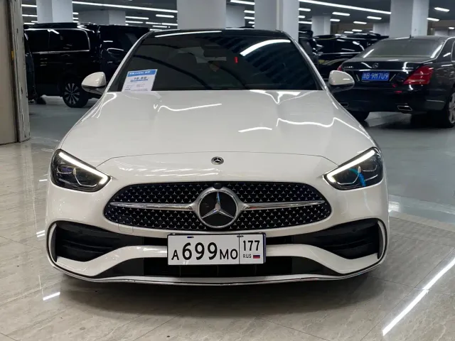Mercedes-Benz C-Class — Фото автомобиля 2