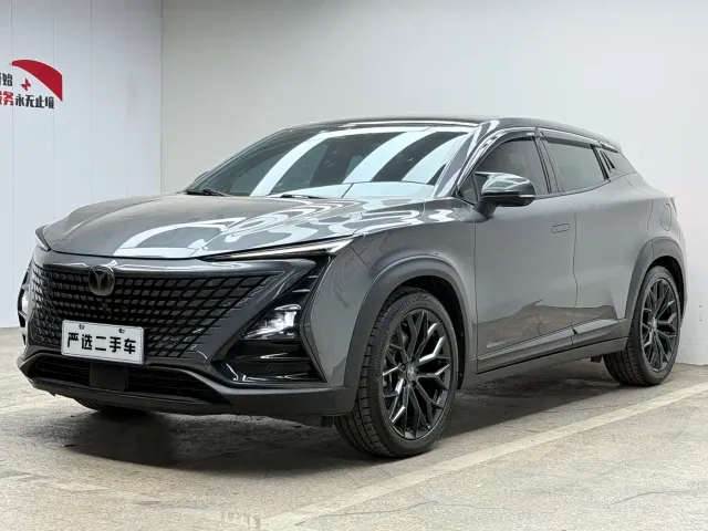 Фотография автомобиля — Changan UNI-T