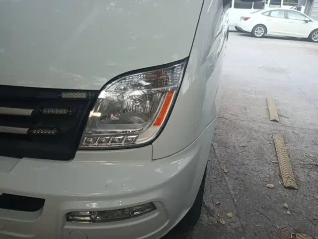 Maxus Xintu V80 — Фото автомобиля 23