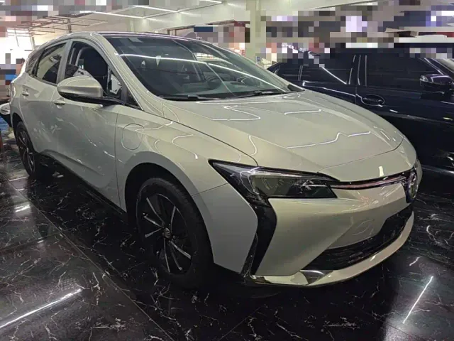 Buick Velite 6 — Фото автомобиля 3