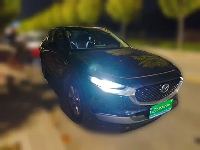 Mazda CX-30 — Фото автомобиля 3
