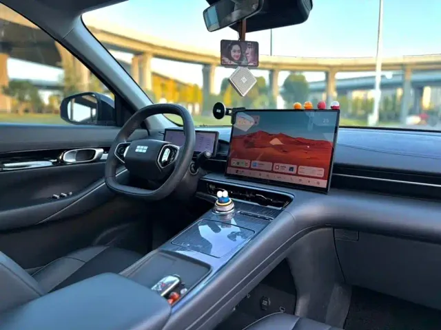 Geely Galaxy E5 — Фото автомобиля 6