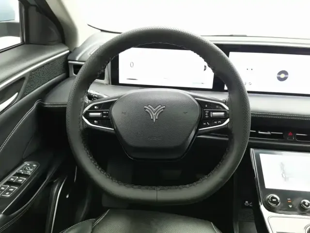 Nezha Auto Neta U 2022 Smart 500 LFP — Фото автомобиля 11