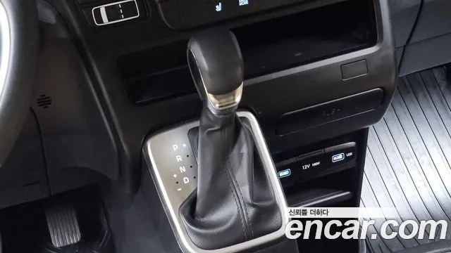 Hyundai Staria Staria L3.5 Карго 5 мест — Фото автомобиля 9
