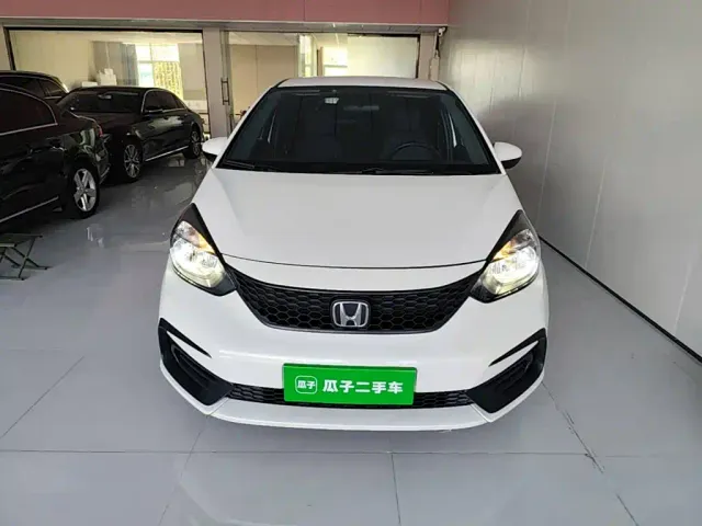 Honda Fit — Фото автомобиля 2