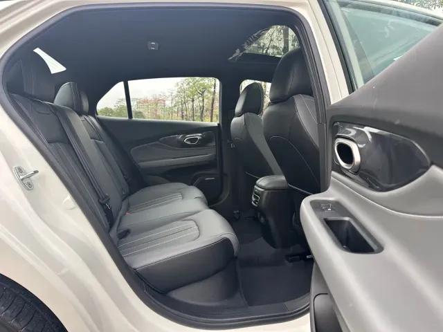 GAC Trumpchi Emkoo — Фото автомобиля 17