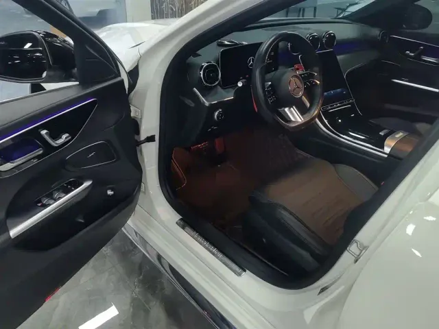 Mercedes-Benz C-Class — Фото автомобиля 15