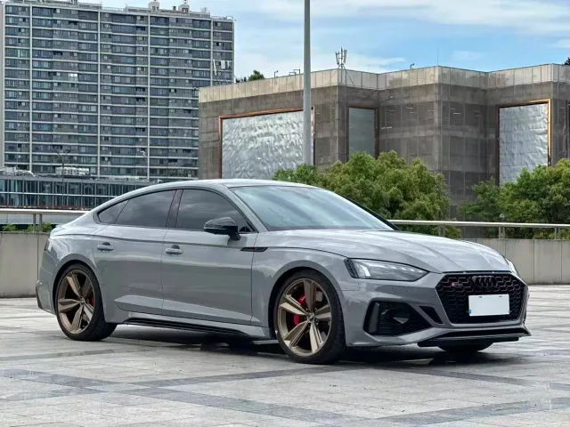 Audi RS 5 — Фото автомобиля 3