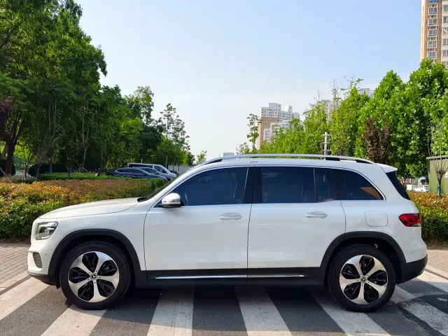 Mercedes-Benz GLB-Class — Фото автомобиля 4