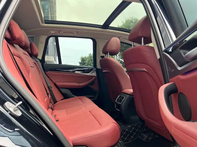 BMW X3 — Фото автомобиля 10