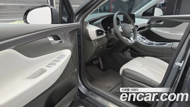 Hyundai Santafe — Фото автомобиля 9