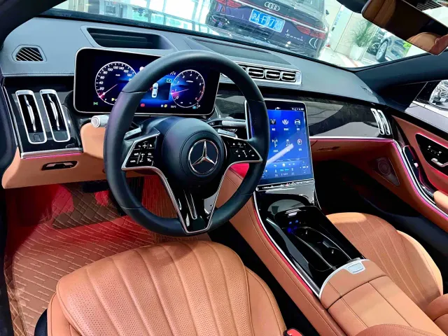 Mercedes-Benz S-Class — Фото автомобиля 5