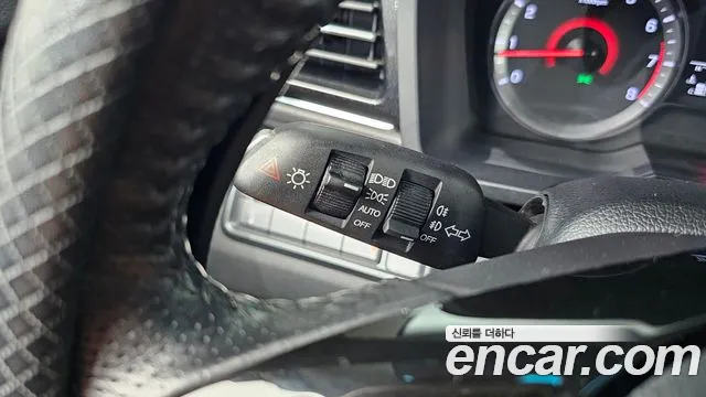 KG_Mobility_Ssangyong TIBOLI Very New Tivoli Бензин 1.5 2WD — Фото автомобиля 28