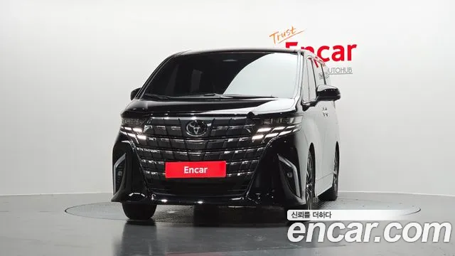 Toyota Alphard — Фото автомобиля 3
