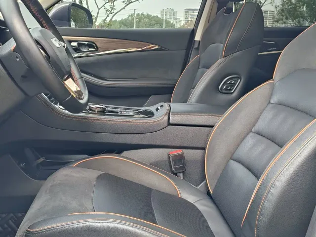 Skyworth Auto EV6 — Фото автомобиля 10