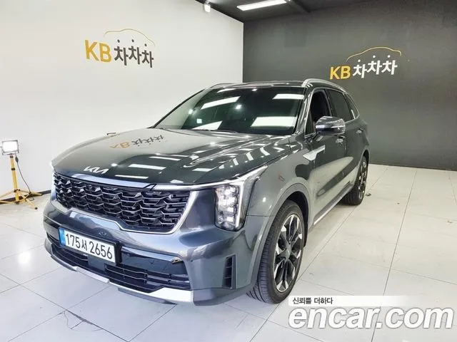 Kia Sorento Бензин 2.5T 2WD — Фото автомобиля 2