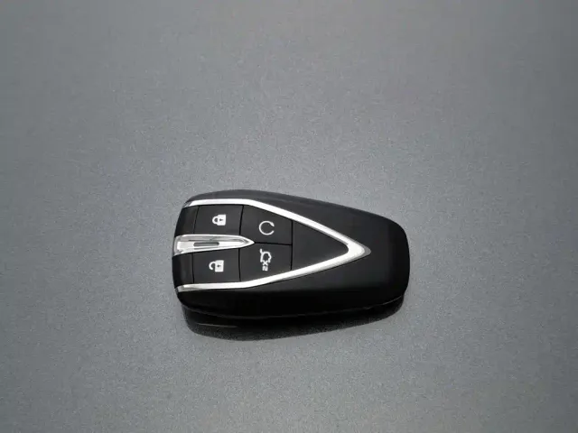 Changan Eado — Фото автомобиля 19