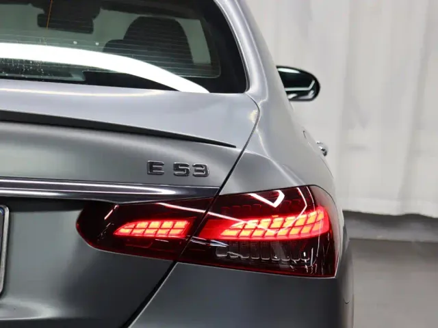 Mercedes-Benz E-Class AMG — Фото автомобиля 27