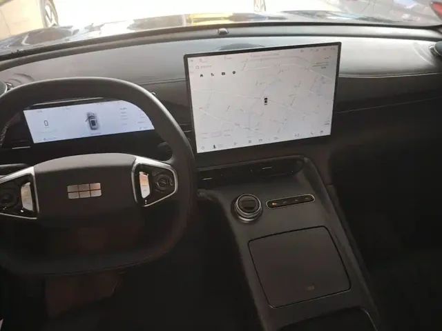Geely Galaxy E5 — Фото автомобиля 9