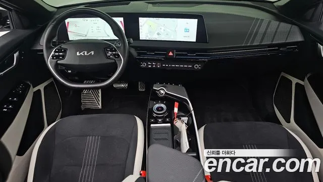 Kia EV6 — Фото автомобиля 6