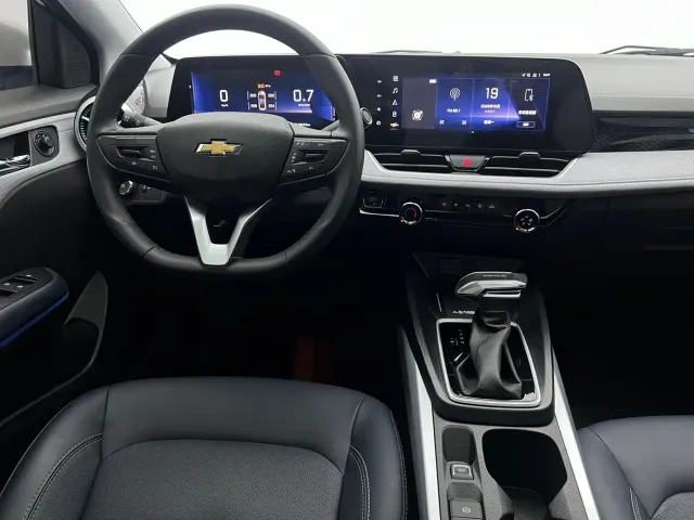 Chevrolet Monza — Фото автомобиля 10