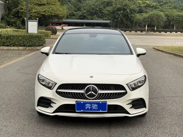 Mercedes-Benz A-Class — Фото автомобиля 2