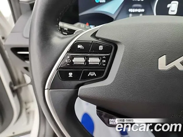 Kia EV6 Long Range — Фото автомобиля 16