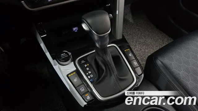 Kia Seltos — Фото автомобиля 9