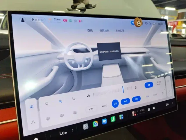 Xiaomi SU7 — Фото автомобиля 12
