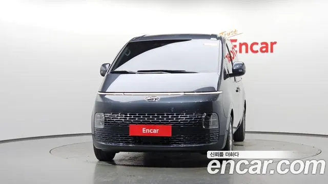Hyundai Staria Staria Карго 3 места — Фото автомобиля 3