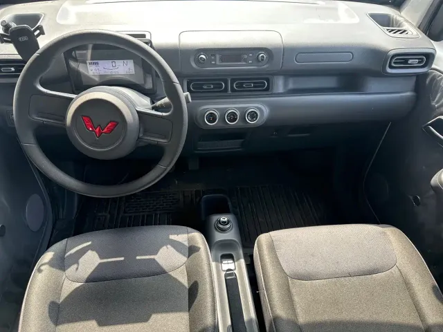 Wuling Zhiguang NEV — Фото автомобиля 6