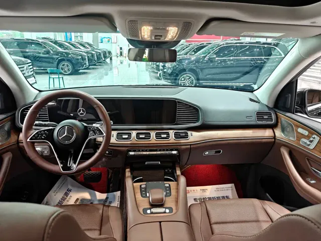 Mercedes-Benz GLE-Class — Фото автомобиля 15